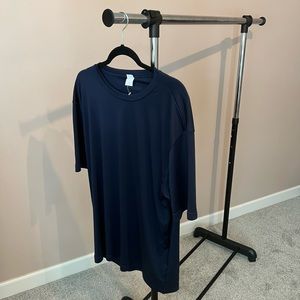 NWOT MENS Navy Blue XL Athletic Shirt